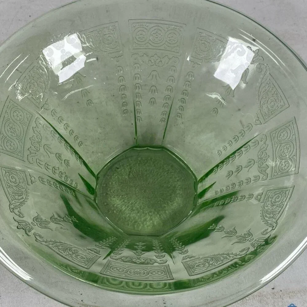 Vintage Anchor Hocking Princess Green Uranium Depression Glass Serving Bowl